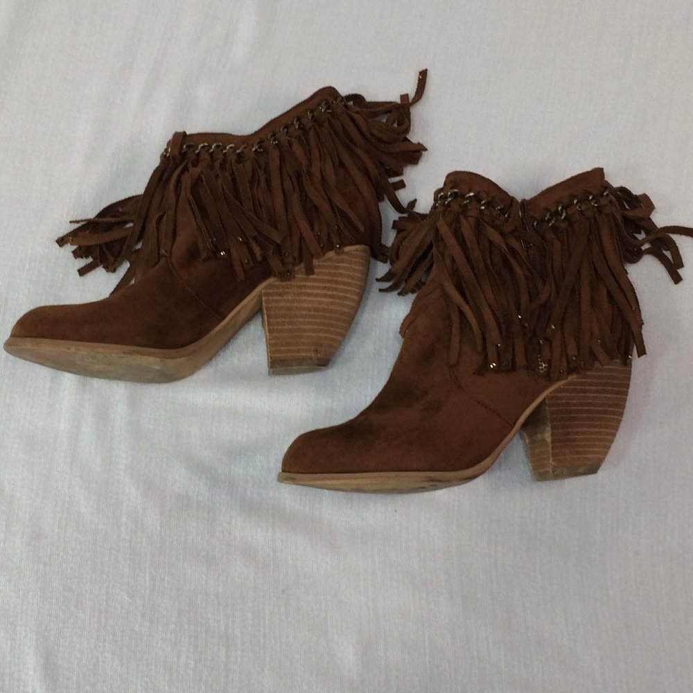 Not Rated Brown Leather Fringe Ankle Booties, Stacked Heel, side zip,‎ size 7
